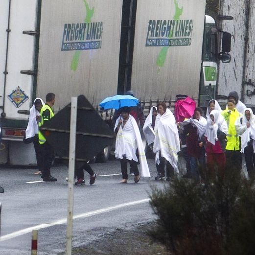 Mindestens 5 tote Touristen nach Horror-Crash Mindestens 5 tote Touristen nach Horror-Crash (Foto)