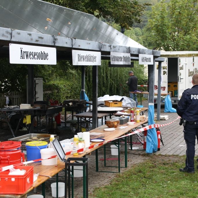 Zweites Todesopfer nach Feuerball bei Brauchtumsfest zu beklagen Zweites Todesopfer nach Feuerball bei Brauchtumsfest zu beklagen (Foto)