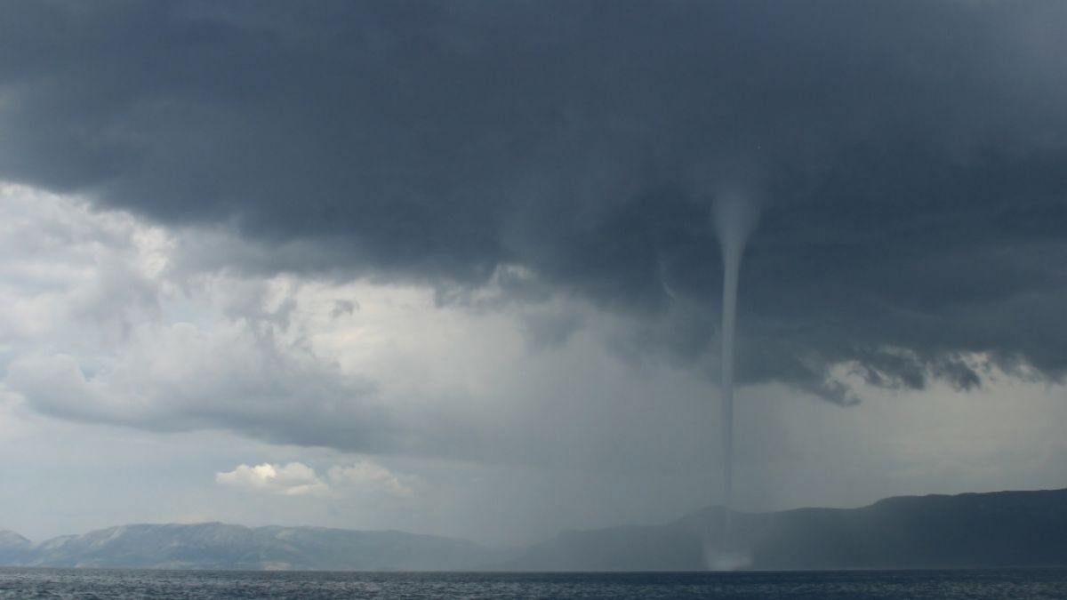 Vor der Küste Mallorcas fegten zwei Tornados übers Wasser. (Symbolbild) (Foto)