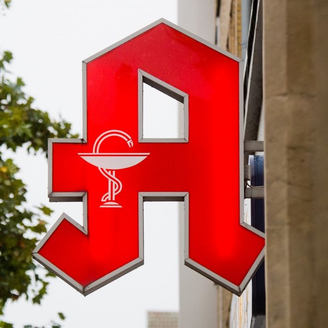 Ermittlungen gegen Apotheken-Mitarbeiter nach 2 Todesfällen Ermittlungen gegen Apotheken-Mitarbeiter nach 2 Todesfällen (Foto)