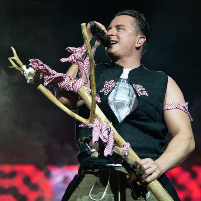 Klartext! Volks-Rock'n'Roller teilt gegen die Medien aus Klartext! Volks-Rock'n'Roller teilt gegen die Medien aus (Foto)