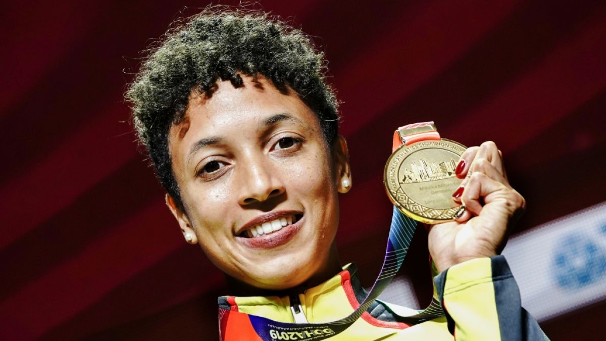 Weitspringerin Malaika Mihambo triumphiert mit Goldmedaille bei der Leichtathletik-WM in Doha 2019. (Foto)