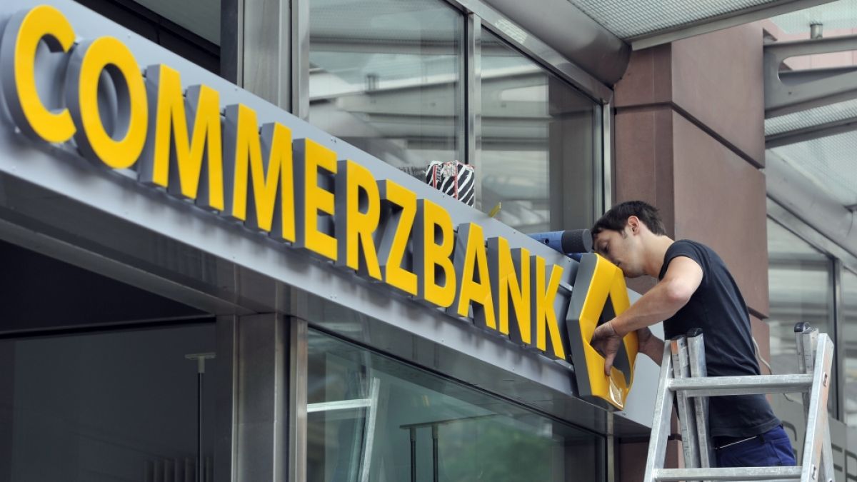 Die Commerzbank will 200 Filialen schließen. (Foto)