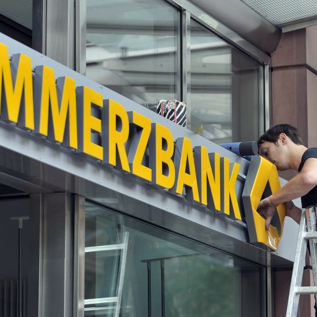 Schock für Commerzbank-Kunden! 200 Filialen geschlossen