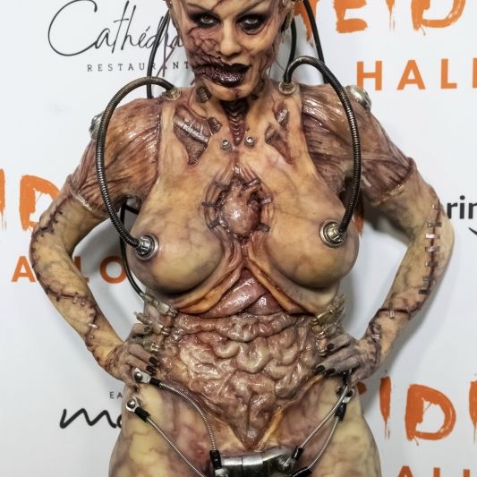 Gruselige Horror-Show - HIER wird Heidi zum Ekel-Alien