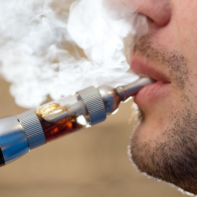 Forscher schlagen Alarm! Schädigen E-Zigaretten das Herz? (Foto)