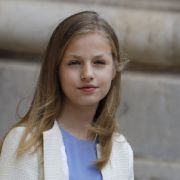 Mutig! 14-jährige Prinzessin reist in Krisengebiet (Foto)