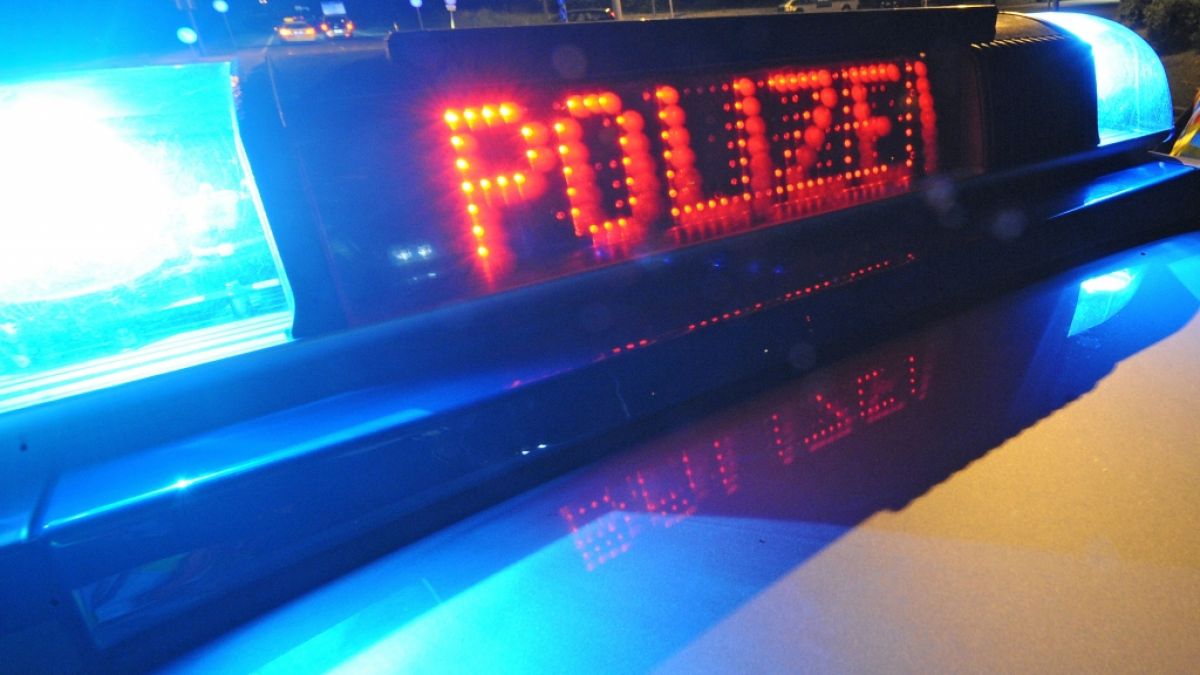 Der Fund zweier Leichen in Bergkamen (NRW) rief die Polizei auf den Plan. (Foto)