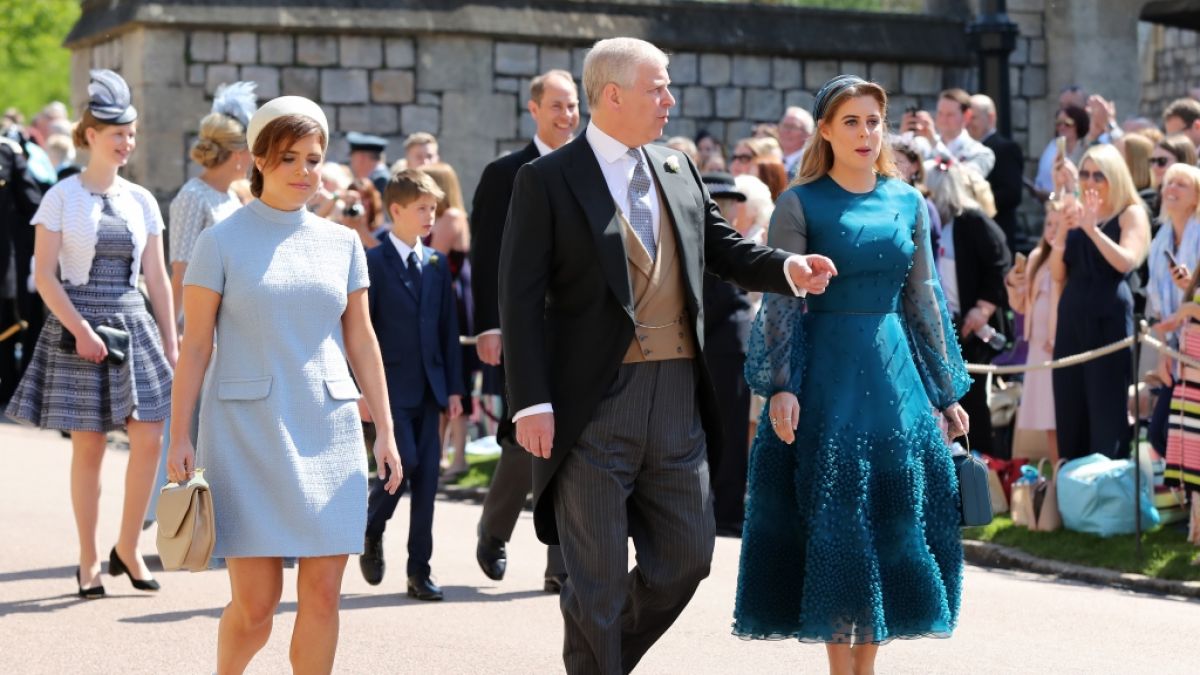 Prinz Andrew und seine Töchter Prinzessin Beatrice und Prinzessin Eugenie stehen in den Top Ten der Thronfolge. (Foto)