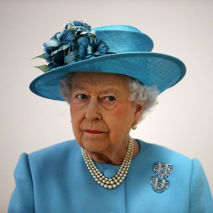 DIESE Horror-Skandale schockten Queen Elizabeth II. und die Royals