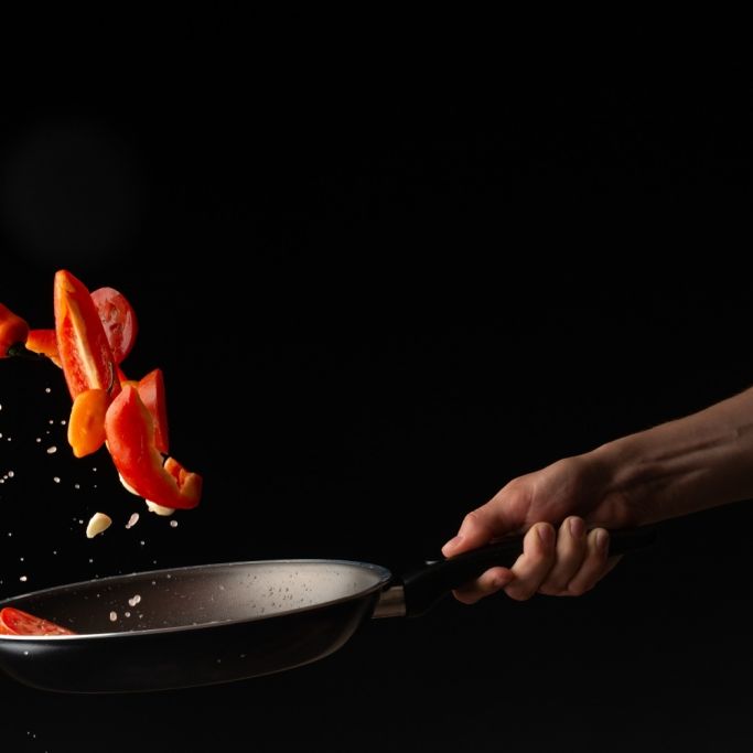 Frau (21) schlägt Schwiegermutter mit Bratpfanne tot Frau (21) schlägt Schwiegermutter mit Bratpfanne tot (Foto)