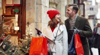 Auch an Weihnachten können einige Shopaholics nicht aufs Einkaufen verzichten!