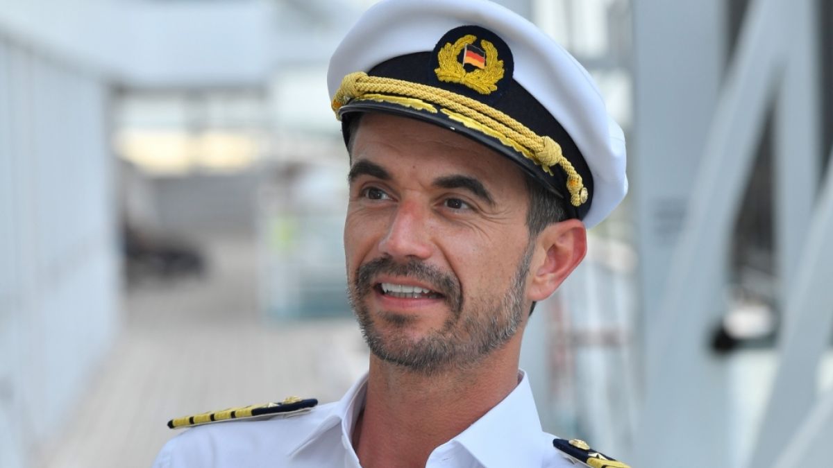 Florian Silbereisen als "Traumschiff"-Kapitän Max Parger. (Foto)