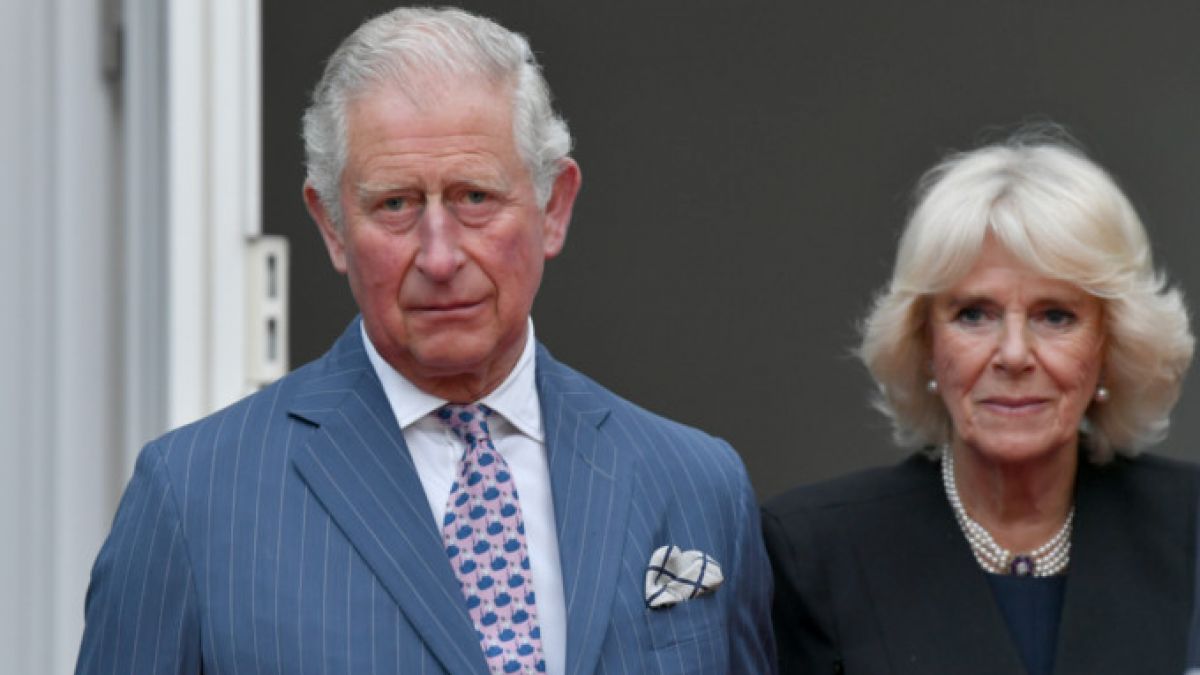 Ärger für Prinz Charles und Herzogin Camilla: Hat das britische Thronfolgerpaar tatsächlich einen heimlichen Sohn? (Foto)
