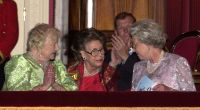 Prinzessin Margaret, hier bei einer Veranstaltung anlässlich des 100. Geburtstages von Queen Mum (li.), starb 2002 im Alter von 71 Jahren.