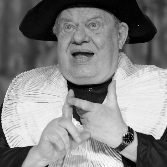 Deutscher Schauspieler mit 80 Jahren gestorben Deutscher Schauspieler mit 80 Jahren gestorben (Foto)