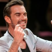 Florian Silbereisen verbringt den Valentinstag auf der Bühne. Florian Silbereisen verbringt den Valentinstag auf der Bühne.