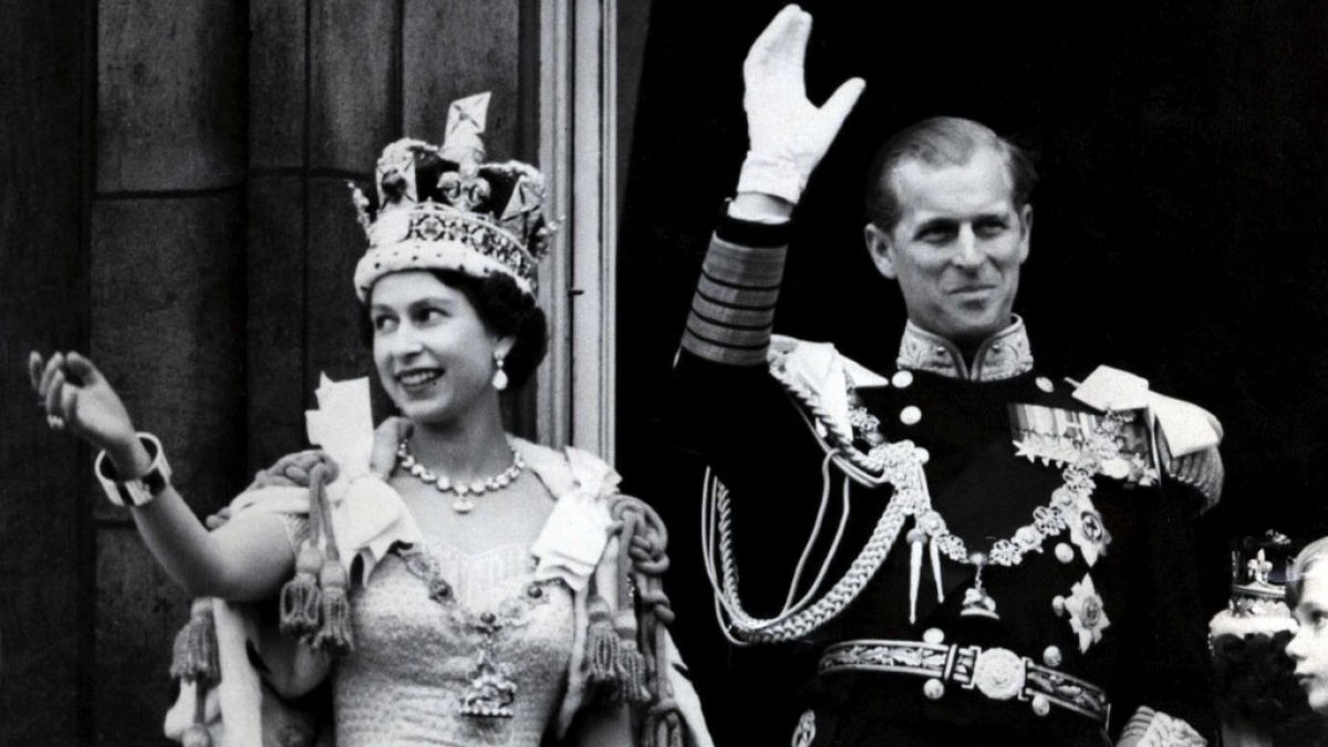 02.06.1953, Großbritannien, London: Die britische Königin Elizabeth II. und ihr Mann Prinz Philip, Herzog von Edinburgh (Foto)