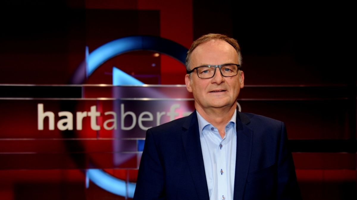 "Hart aber fair"-Moderator Frank Plasberg ist Deutschlands härtester Polit-Talker. Wie lebt er eigentlich privat? (Foto)