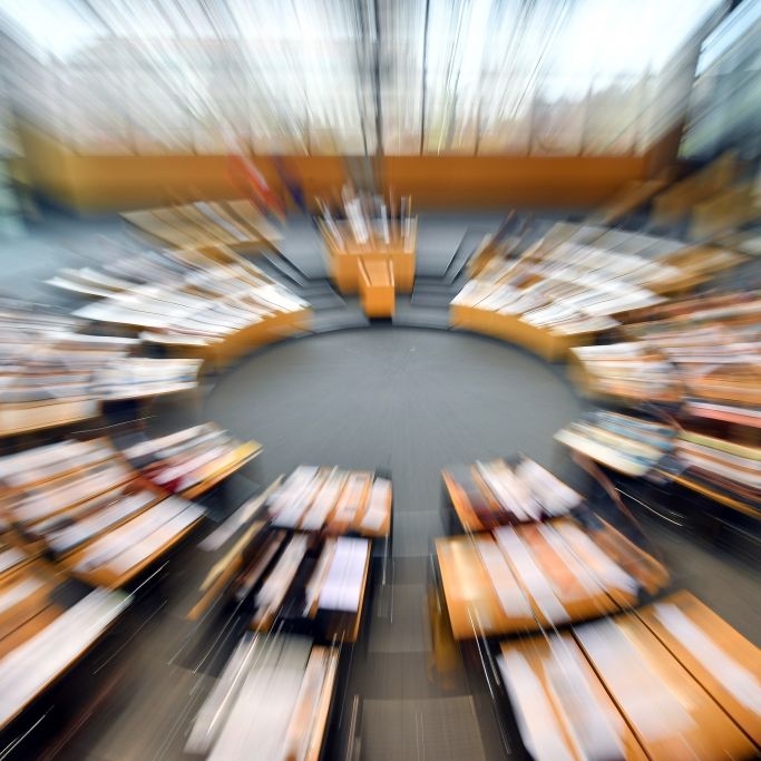 Corona-Verdacht nicht bestätigt - Wahl kann stattfinden Corona-Verdacht nicht bestätigt - Wahl kann stattfinden (Foto)