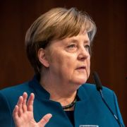 Bundeskanzlerin Angela Merkel fordert einen entschlossenen Kampf gegen die Ausbreitung des Coronavirus.