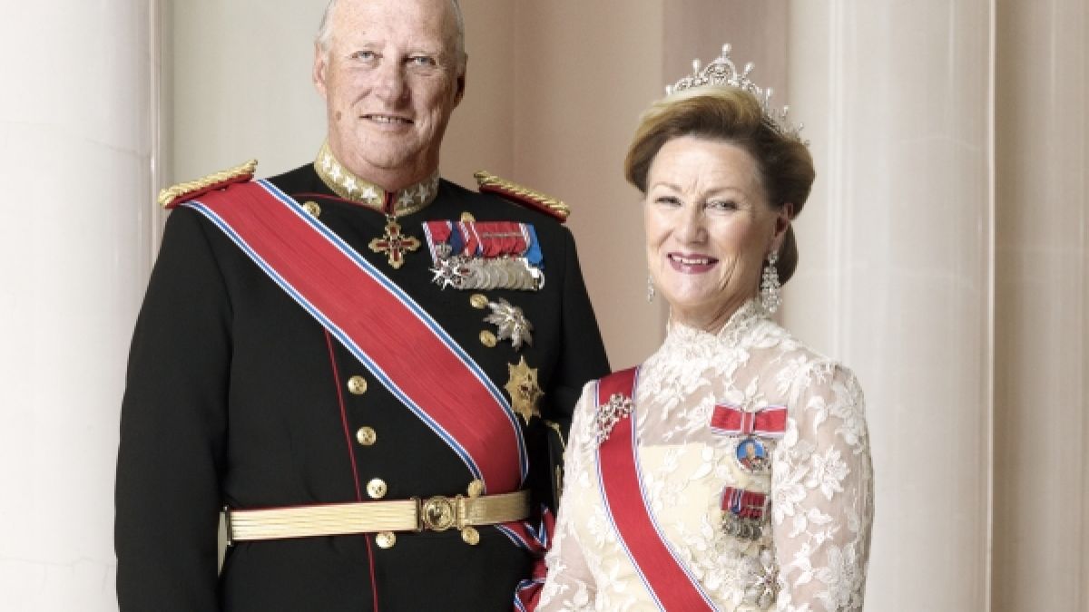 König Harald V. und seine Frau Königin Sonja von Norwegen befinden sich aktuell in Corona-Quarantäne. (Foto)