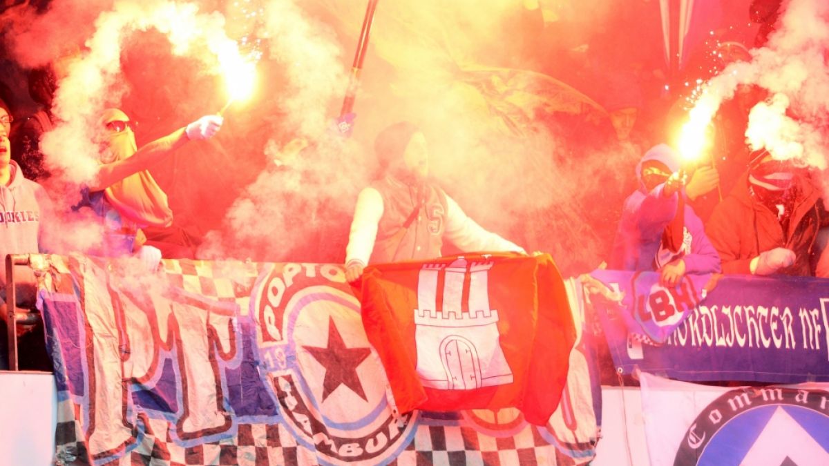 Auch die Fans vom Hamburger SV zeigen ihre Liebe zum Verein. (Symbolbild) (Foto)