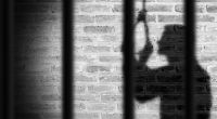 Eine der Vergewaltigung Minderjähriger angeklagte US-Amerikanerin hat sich im Gefängnis das Leben genommen (Symbolbild).