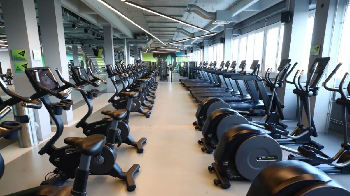 Verlassene Fitnessstudios sind in Zeiten des Coronavirus kein seltener Anblick. Doch müssen Mitgliedsbeiträge trotz Schließung weiterbezahlt werden? (Foto)