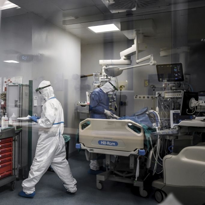 1. Klinik musste Infizierte ausfliegen! SO voll sind unsere Krankenhäuser 1. Klinik musste Infizierte ausfliegen! SO voll sind unsere Krankenhäuser (Foto)