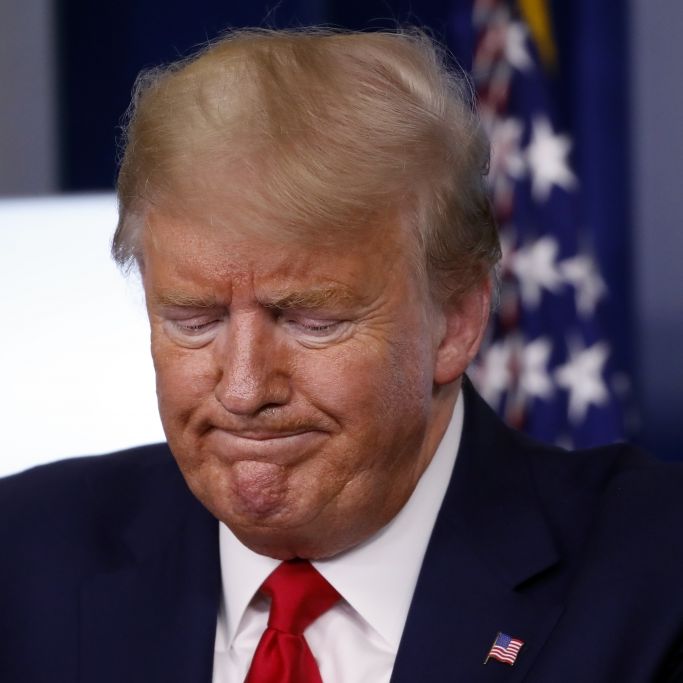 Versagt in der Krise! Wird DIESER Corona-Held der neue US-Präsident? Versagt in der Krise! Wird DIESER Corona-Held der neue US-Präsident? (Foto)