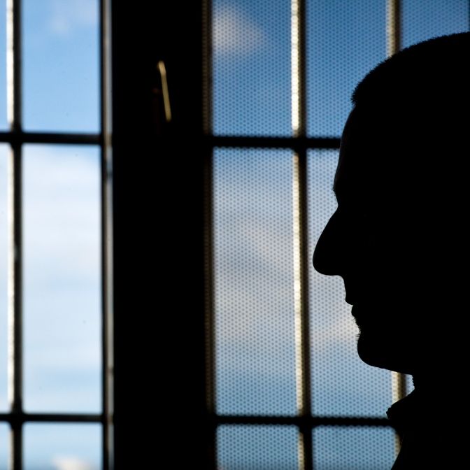 Wegen Covid-19! Pädophiler aus Haft entlassen Wegen Covid-19! Pädophiler aus Haft entlassen (Foto)