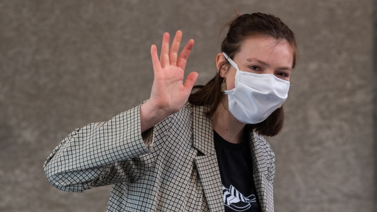 Das Tragen von Mund-Nase-Masken ist in Sachsen und Bayern im Kampf gegen das Coronavirus bereits zur Pflicht erhoben worden. (Foto)