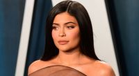 Zum Vergleich: Kylie Jenner topgestylt bei der Vanity Fair Oscar Party 2020.
