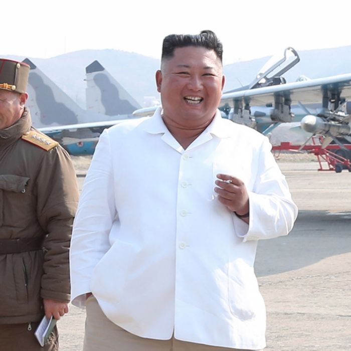 Putzmunter statt tot? Nordkoreas Machthaber wieder aufgetaucht Putzmunter statt tot? Nordkoreas Machthaber wieder aufgetaucht (Foto)