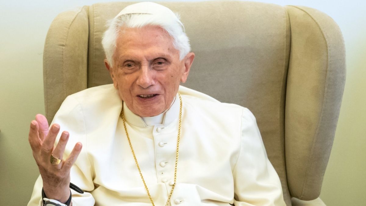 #Joseph Ratzinger: "Dämon" – DIESE Feinheiten welcher Papst-Biographie schockieren