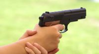 In den USA hat ein 5-Jähriger seinen Bruder (12) mit einer Schusswaffe erschossen. (Symbolbild)