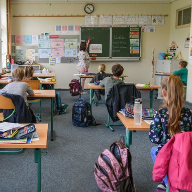 Unterricht mit Zimmerservice? Schulbeginn ohne Abstand - So geht's Unterricht mit Zimmerservice? Schulbeginn ohne Abstand - So geht's (Foto)