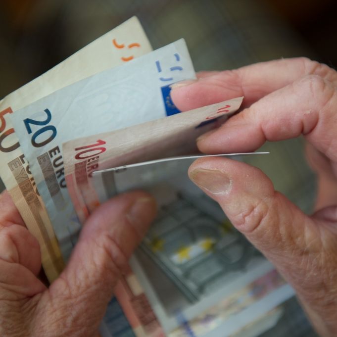 Fettes Plus! DIESE Neu-Rentner haben nun mehr Geld auf dem Konto Fettes Plus! DIESE Neu-Rentner haben nun mehr Geld auf dem Konto (Foto)