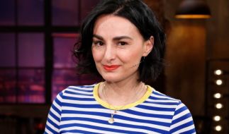 Showtime Of My Life Alle Stars Stehen Fest Diese Promis Lassen Bei Vox Die Hullen Fallen News De