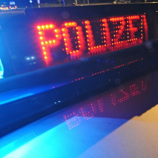 Volltrunkener Junge (11) tritt Polizisten blutig Volltrunkener Junge (11) tritt Polizisten blutig (Foto)