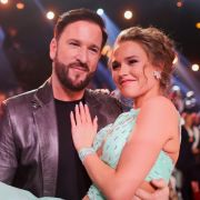 Führen Laura Müller und Michael Wendler alle an der Nase herum? Führen Laura Müller und Michael Wendler alle an der Nase herum?