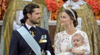 Bis Prinzessin Sofia von Schweden, hier mit Ehemann Prinz Carl Philip und Söhnchen Prinz Alexander, bei den Royals Fuß fassen konnte, war es ein langer Weg.