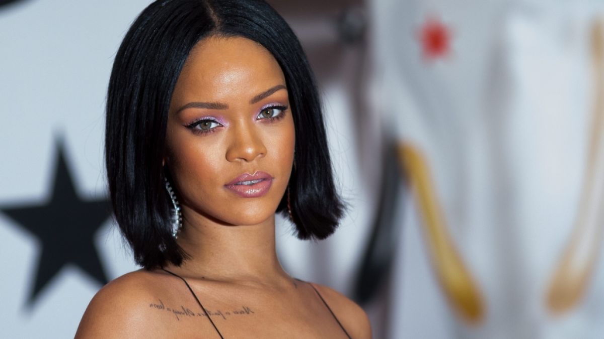 Rihanna hat sich bei einem Unfall mit einem Elektro-Roller mehrere Verletzungen im Gesicht zugezogen. (Foto)