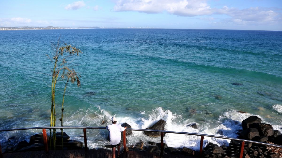 An der Gold Coast in Australien ist ein 46 Jahre alter Surfer nach einer Hai-Attacke gestorben (Symbolbild). (Foto)