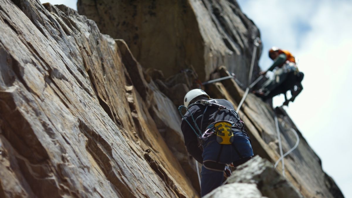 Ein 34-Jähriger stürzte beim Klettern in den Tod. (Foto)