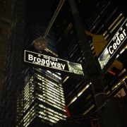 Am New Yorker Broadway feierte Theater-Star Anthony Chisholm etliche Erfolge - jetzt ist der Schauspieler im Alter von 77 Jahren gestorben (Symbolbild). Am New Yorker Broadway feierte Theater-Star Anthony Chisholm etliche Erfolge - jetzt ist der Schauspieler im Alter von 77 Jahren gestorben (Symbolbild).