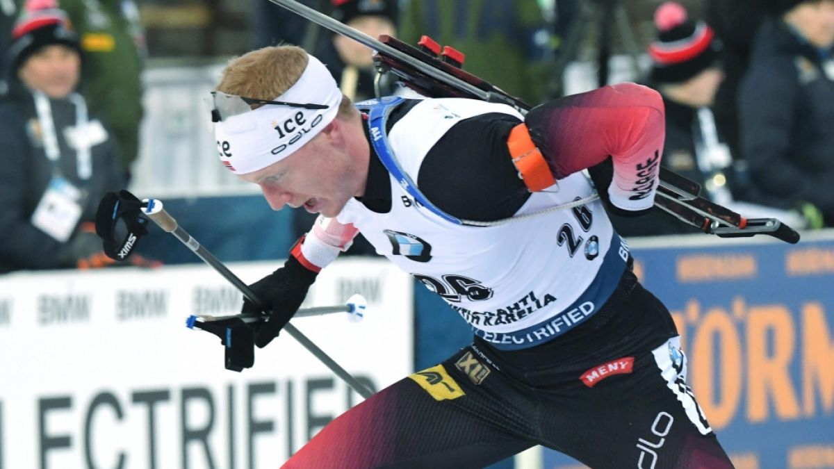 Biathlet Johannes Thingnes Bö aus Norwegen beim Biathlon-Weltcup 2019 in Kontiolahti (Finnland) in Aktion. (Foto)