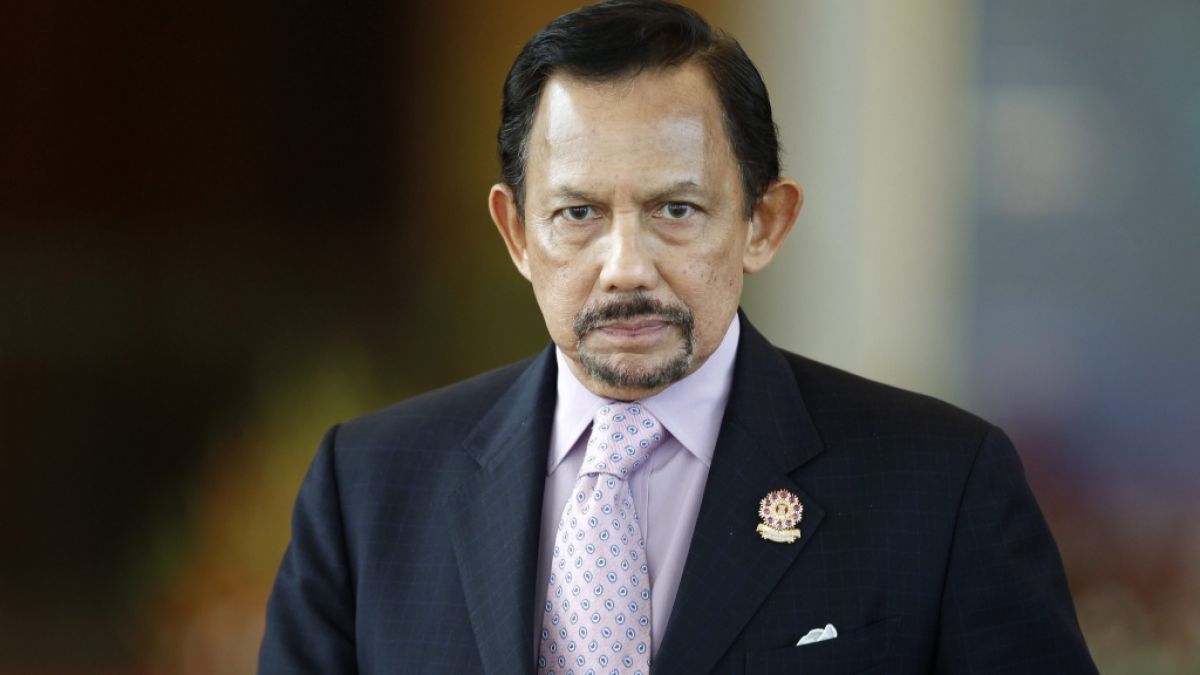 Hassanal Bolkiah, der Sultan von Brunei, trauert um seinen Sohn Prinz Azim. (Foto)