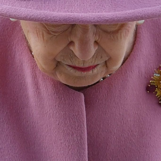 Royals-Experten sicher: Prinz Charles wird nächstes Jahr König!